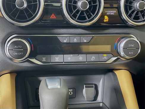 New 2025 Nissan Sentra SV image 11