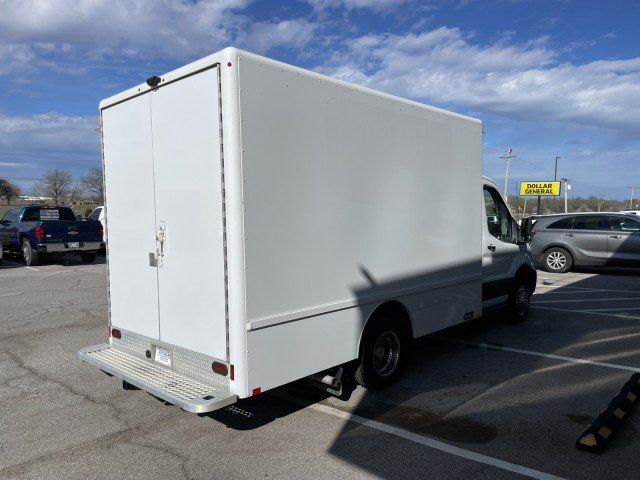 Used 2020 Ford Transit 350 RWD image 2