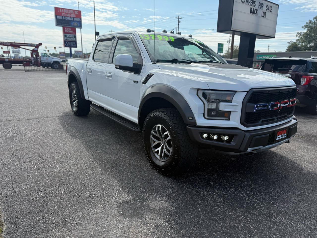 Used 2018 Ford F150 Raptor w/ Equipment Group 802A Luxury AWD/4WD image 3