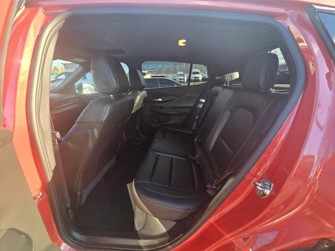 Used 2024 Buick Envista Sport Touring w/ Convenience I Package image 14