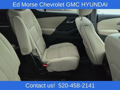 Used 2023 Chevrolet Traverse LT w/ LPO, Cargo Package AWD/4WD image 11