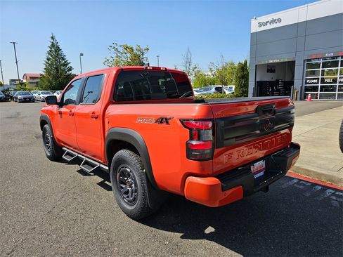 New 2025 Nissan Frontier PRO-4X w/ Pro Premium Package image 4