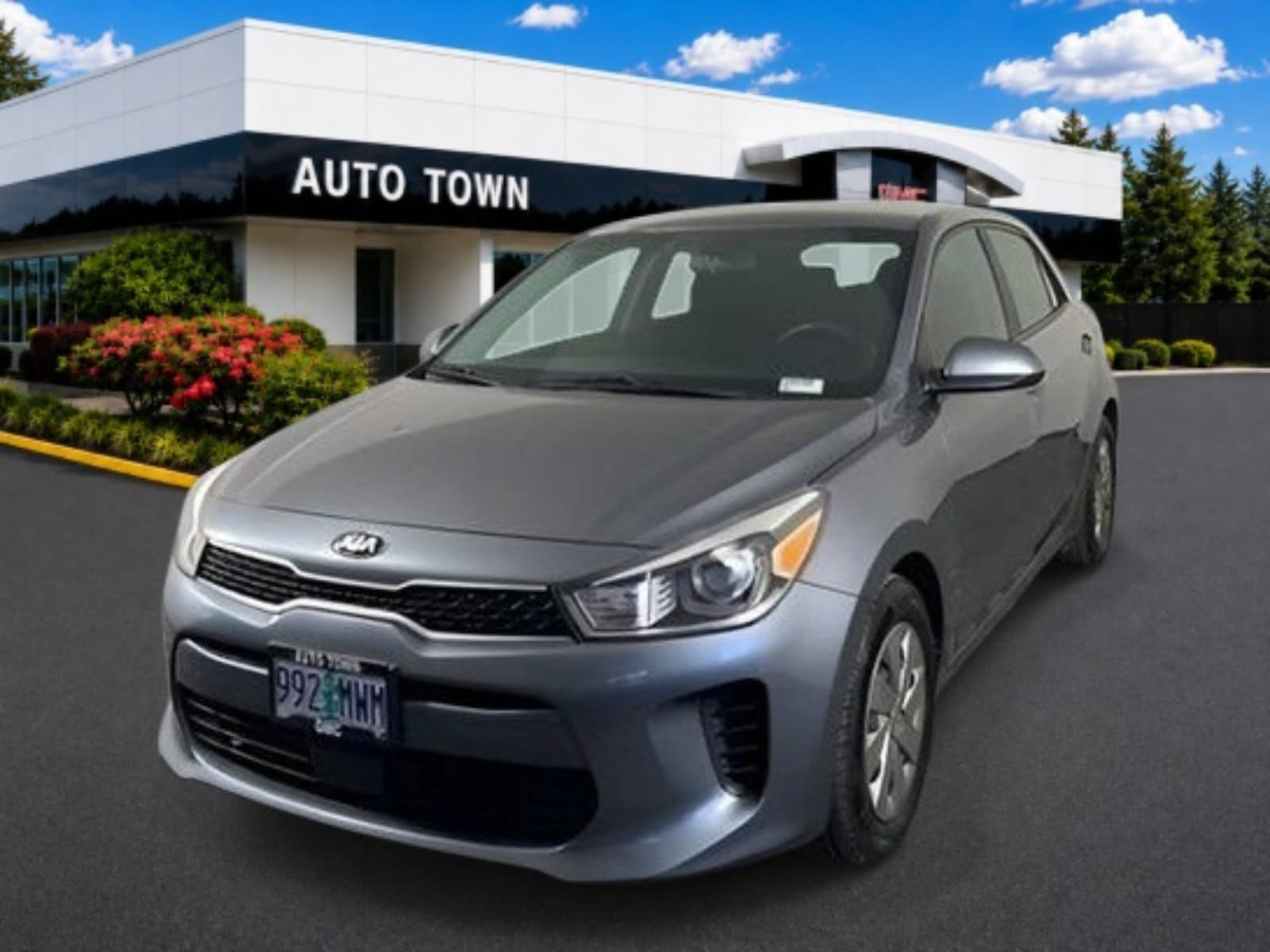 Used 2020 Kia Rio S w/ Technology Package FWD image 1
