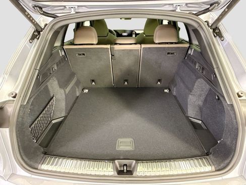 Used 2025 Audi Q5 Premium Plus w/ Premium Plus image 27