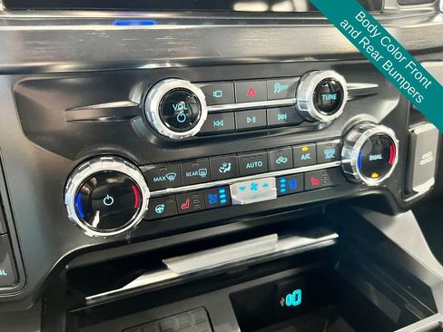 Used 2025 Ford F250 Lariat w/ Lariat Ultimate Package AWD/4WD image 12