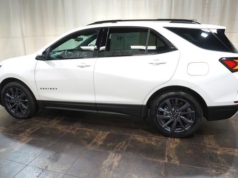 Used 2024 Chevrolet Equinox RS FWD image 9