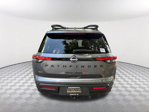 Used 2024 Nissan Pathfinder Rock Creek AWD/4WD image 6