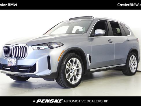 Used 2024 BMW X5 xDrive40i w/ Parking Assistance Package AWD/4WD image 1
