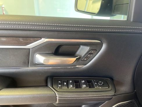 Used 2026 RAM 1500 Laramie AWD/4WD image 14