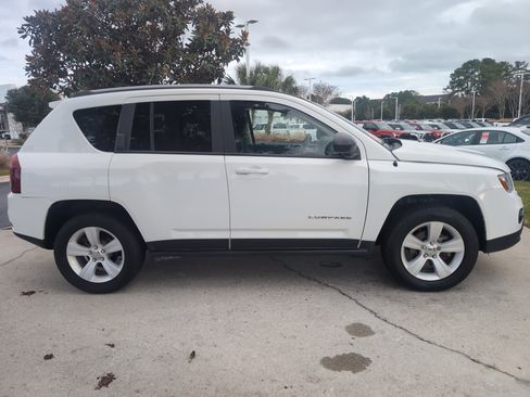 Used 2016 Jeep Compass Sport w/ Power Value Group image 11