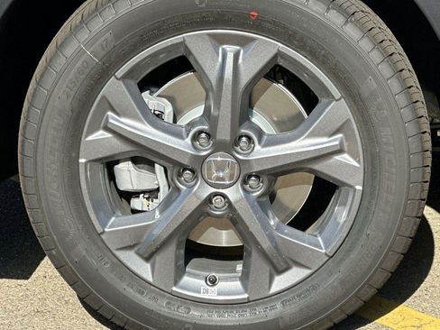 New 2026 Honda HR-V LX image 33