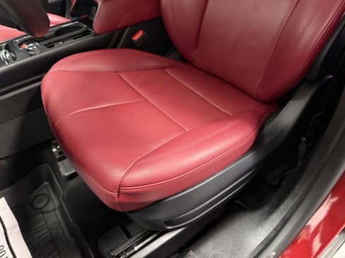 Used 2025 Lincoln Corsair Reserve w/ Equipment Group 202A image 26