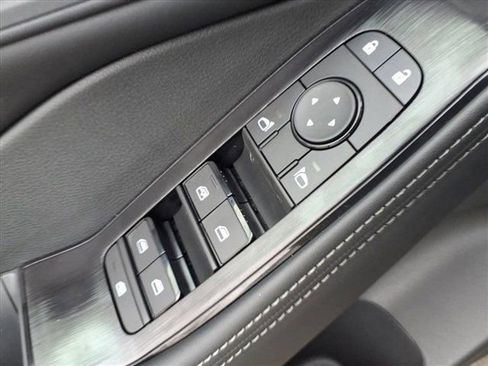 New 2026 Nissan Rogue SV image 17