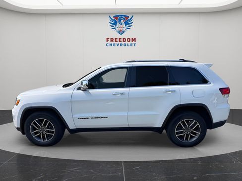 Used 2020 Jeep Grand Cherokee Limited AWD/4WD image 3