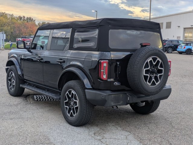 Used 2023 Ford Bronco Outer Banks AWD/4WD image 7