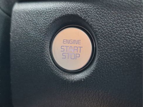 Certified 2025 Kia Sorento S FWD image 26