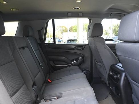 Used 2018 GMC Yukon SLE w/ SLE Value Package image 24