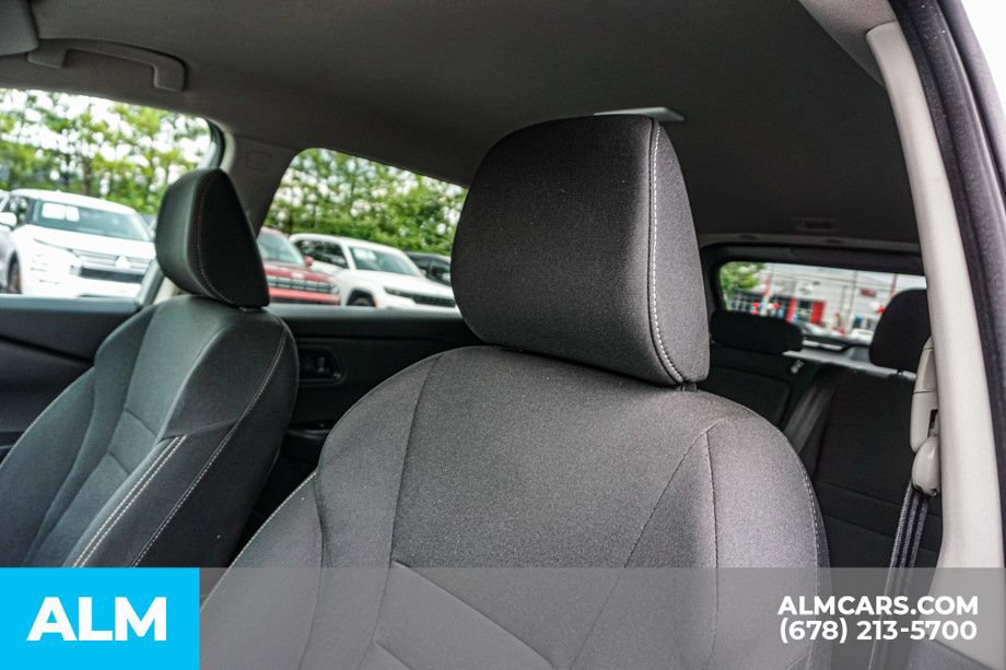 Used 2024 Nissan Rogue S FWD image 17