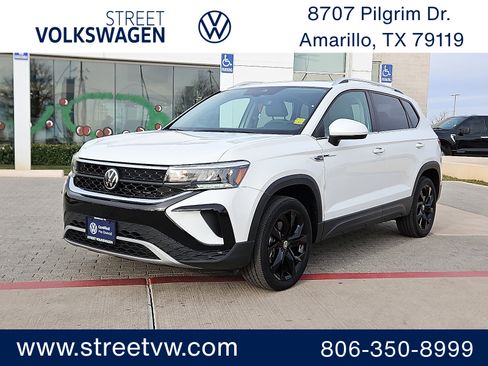 Certified 2023 Volkswagen Taos SE image 1
