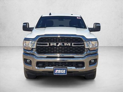 Used 2024 RAM 2500 Big Horn image 2