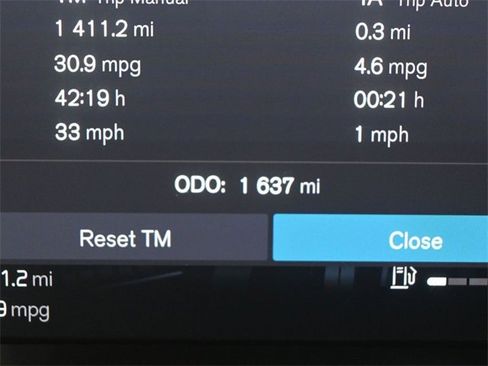 Used 2024 Volvo S60 B5 Core w/ Climate Package image 21