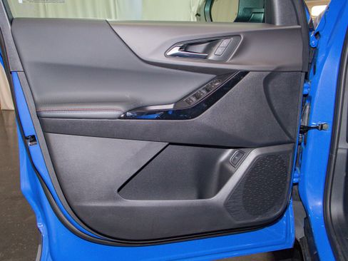 New 2026 Chevrolet Equinox RS w/ LPO, Floor Liner Package image 7