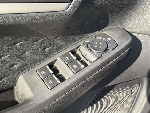 Used 2020 Ford Escape SEL image 15