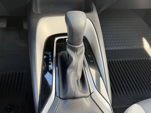 Certified 2023 Toyota Corolla LE image 17