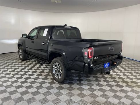 Used 2019 Toyota Tacoma Limited AWD/4WD image 21