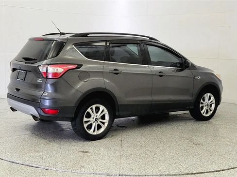 Used 2018 Ford Escape SE AWD/4WD image 7