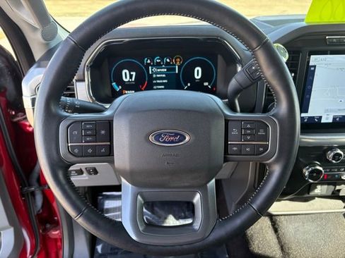 Used 2022 Ford F150 Lariat RWD image 17