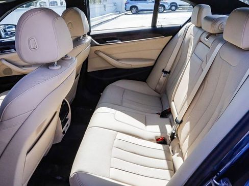 Used 2023 BMW 530i w/ Convenience Package RWD image 23