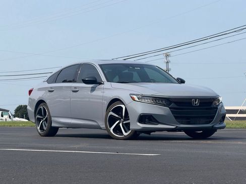 Used 2021 Honda Accord Sport image 1