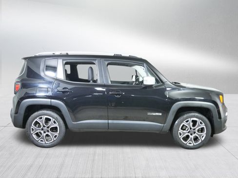 Used 2015 Jeep Renegade Limited image 8