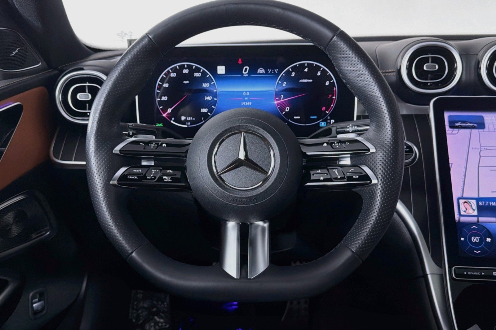 Used 2024 Mercedes-Benz C 300 Sedan image 20