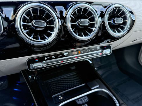 Certified 2026 Mercedes-Benz CLA 250 4MATIC image 19