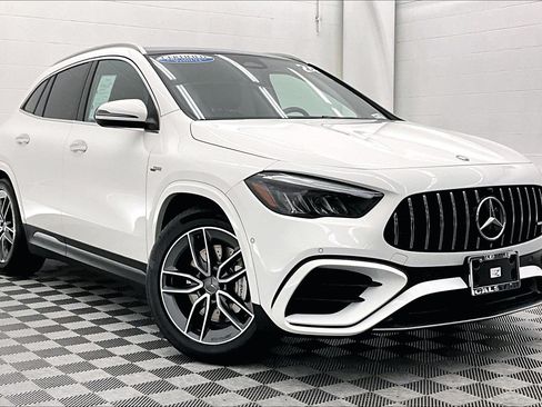 Certified 2024 Mercedes-Benz GLA 35 AMG 4MATIC image 33