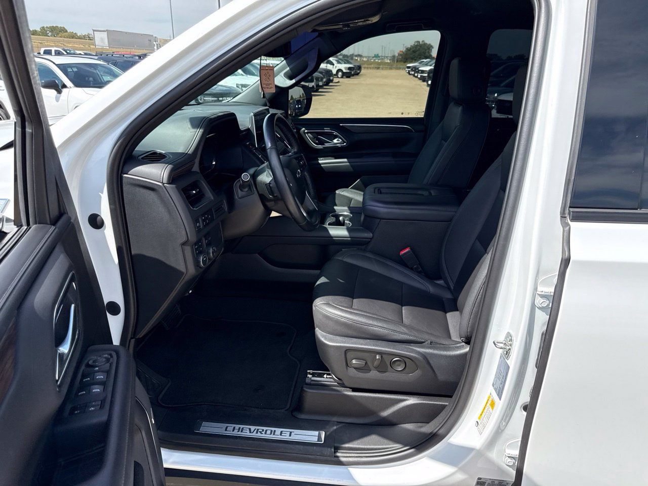 Used 2023 Chevrolet Suburban Z71 AWD/4WD image 20