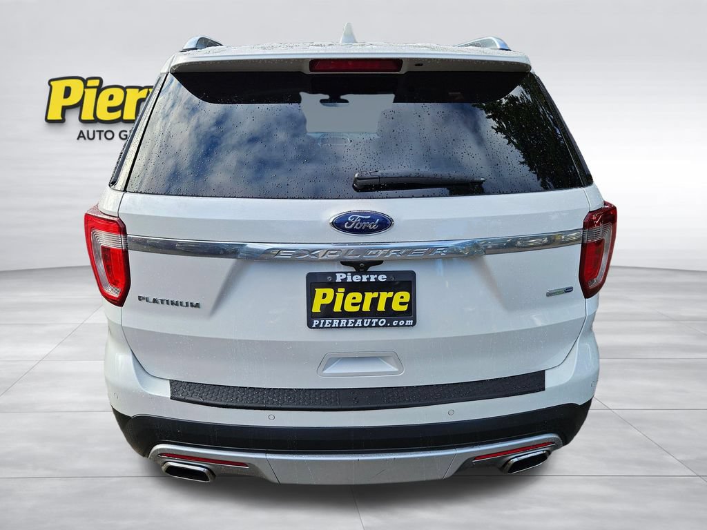 Used 2016 Ford Explorer Platinum AWD/4WD image 4