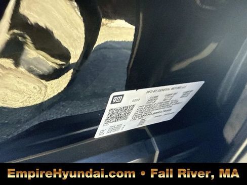 Used 2024 Chevrolet Suburban RST w/ Sport Performance Package image 22