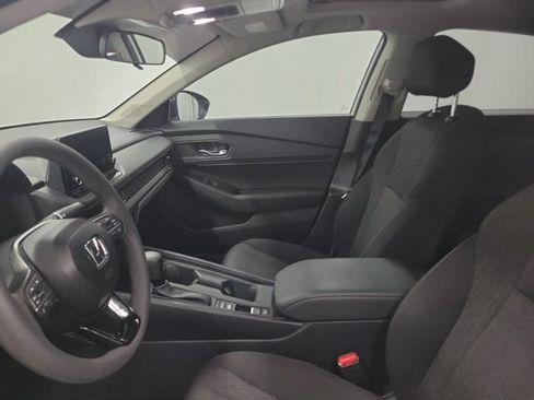 Certified 2025 Honda Accord SE image 17