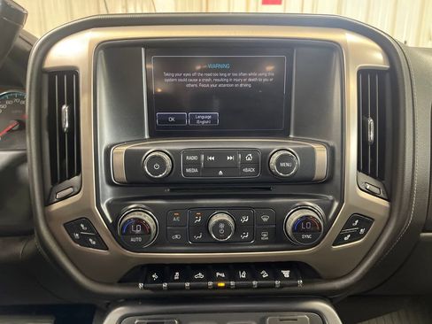 Used 2018 GMC Sierra 3500 Denali w/ Duramax Plus Package AWD/4WD image 19