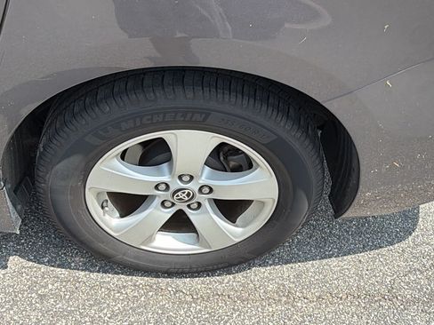 Used 2020 Toyota Sienna LE FWD image 12
