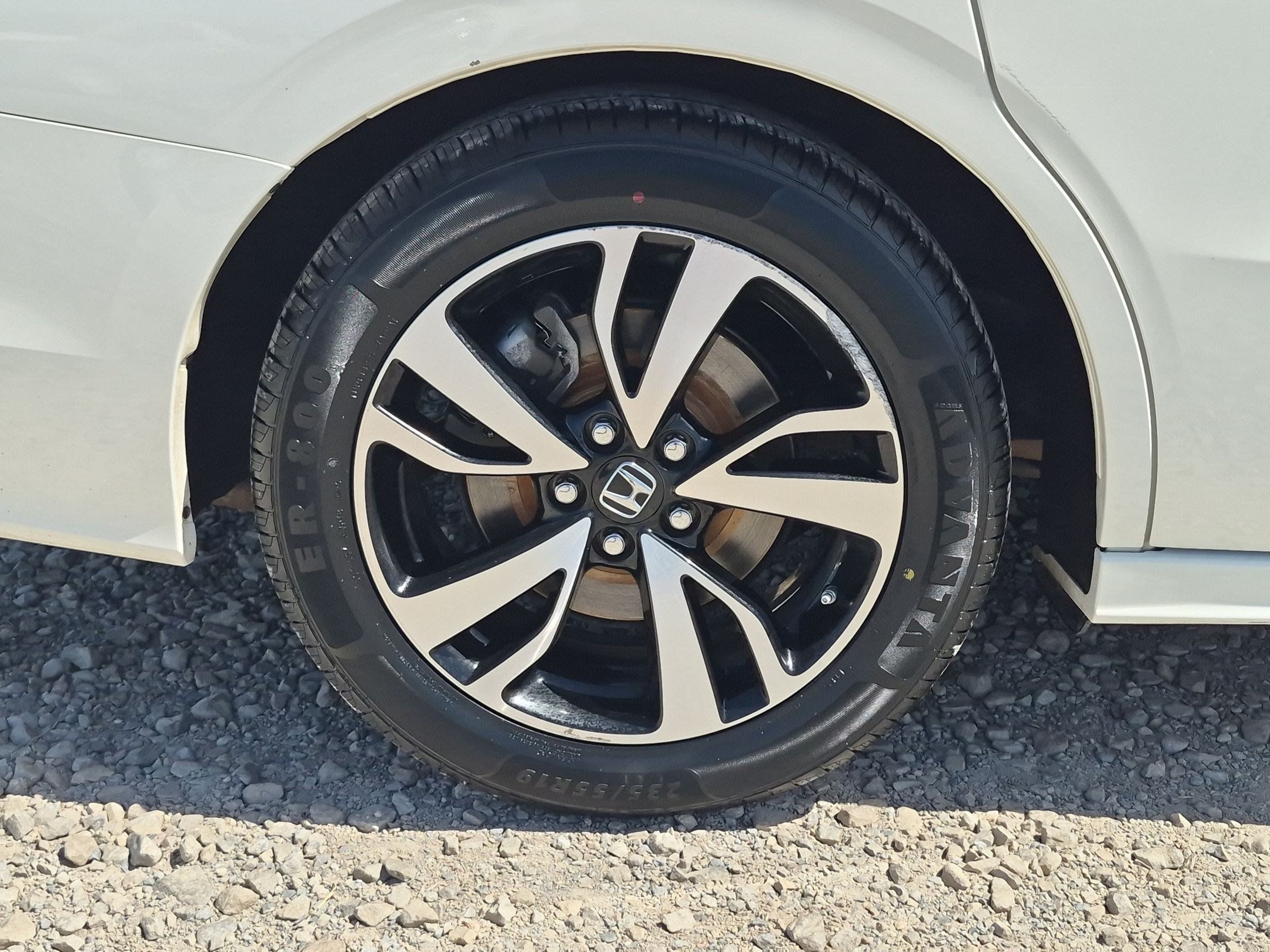 Used 2019 Honda Odyssey Elite image 12