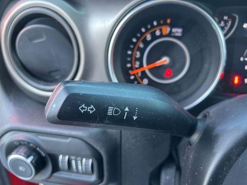 Certified 2018 Jeep Wrangler Unlimited Sport S image 20