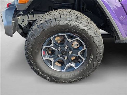 Used 2023 Jeep Wrangler Unlimited Rubicon w/ LED Lighting Group image 22