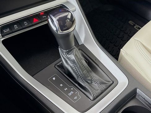 Used 2022 Audi Q3 2.0T Premium Plus w/ Premium Plus Package image 16