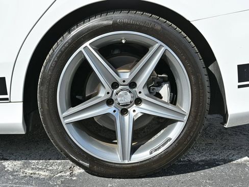 Used 2020 Mercedes-Benz C 300 Sedan image 12