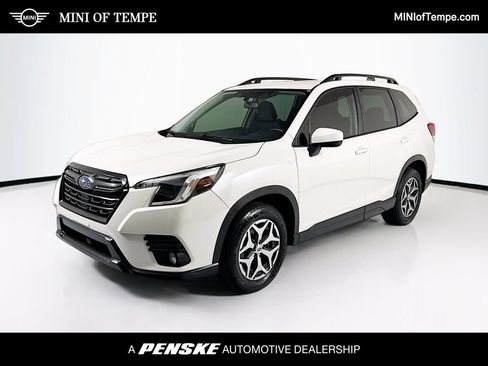 Used 2022 Subaru Forester Premium AWD/4WD image 1