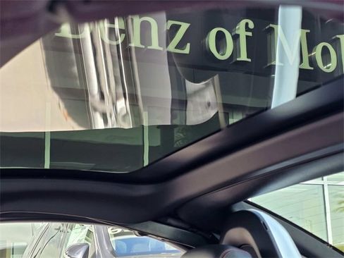 Used 2017 Mercedes-Benz SLC 43 AMG image 22